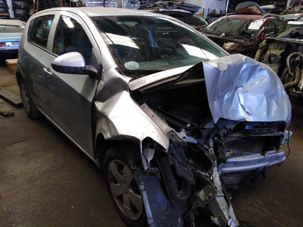  Chevrolet SONIC 2012    EN DESARME